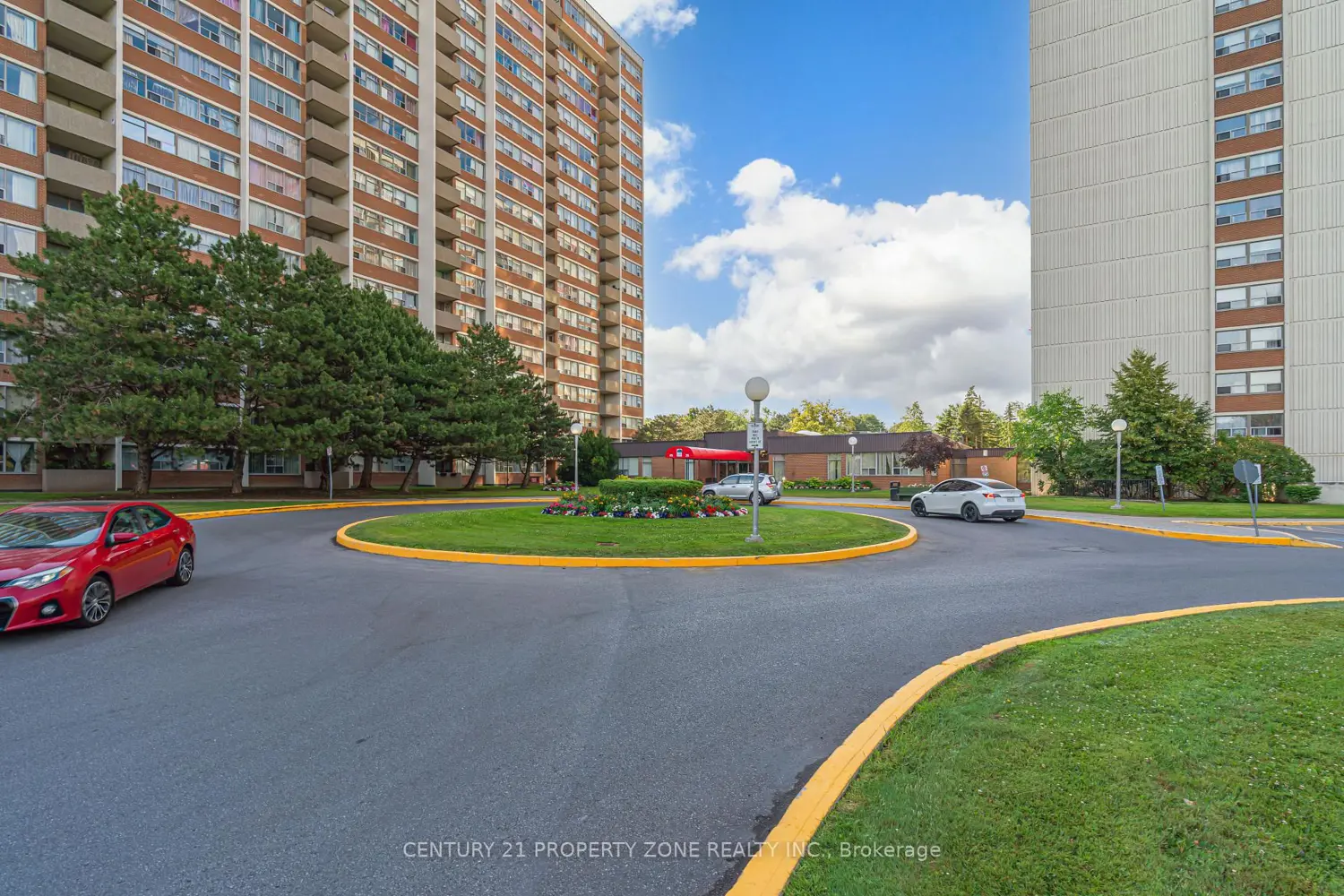 Additional image 19 of 45 Silver Springs Boulevard 209