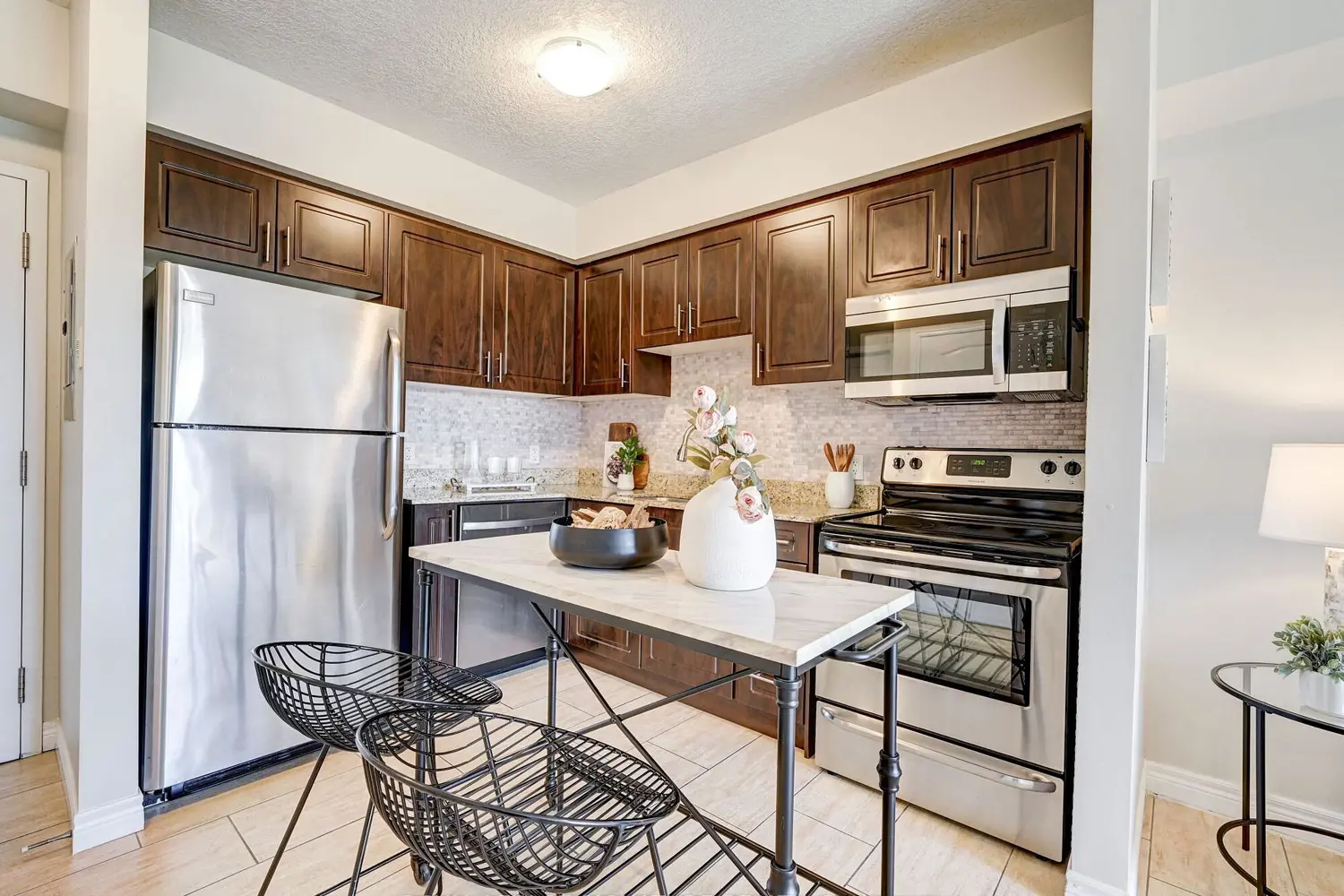 Additional image 20 of 600 North Service Road 221, Hamilton