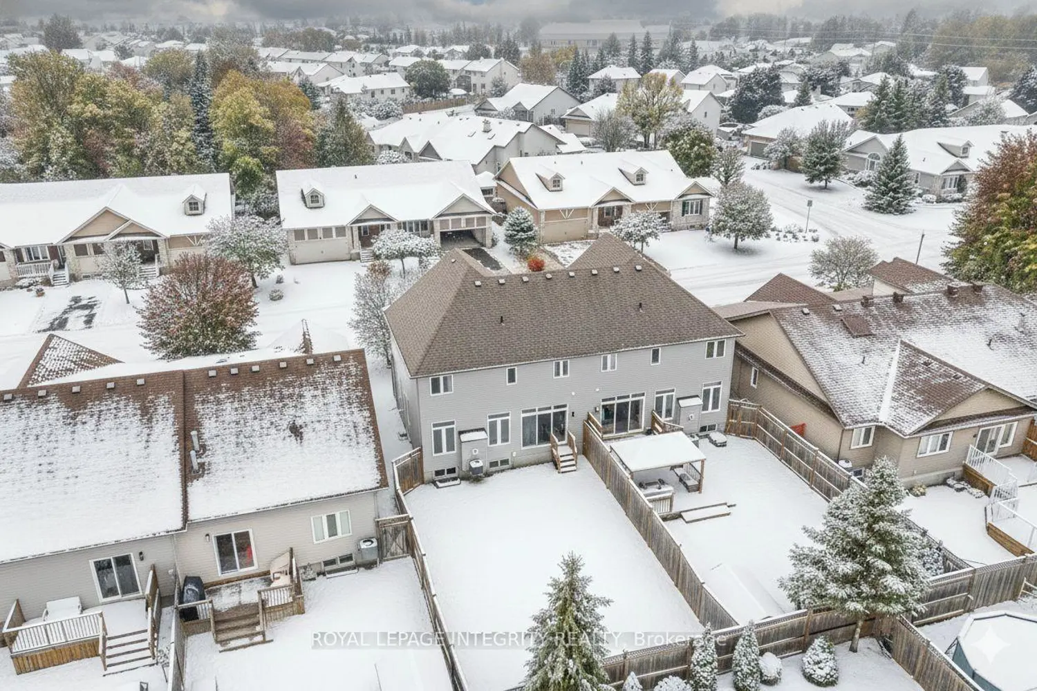 Additional image 16 of 53 Willowshore Way