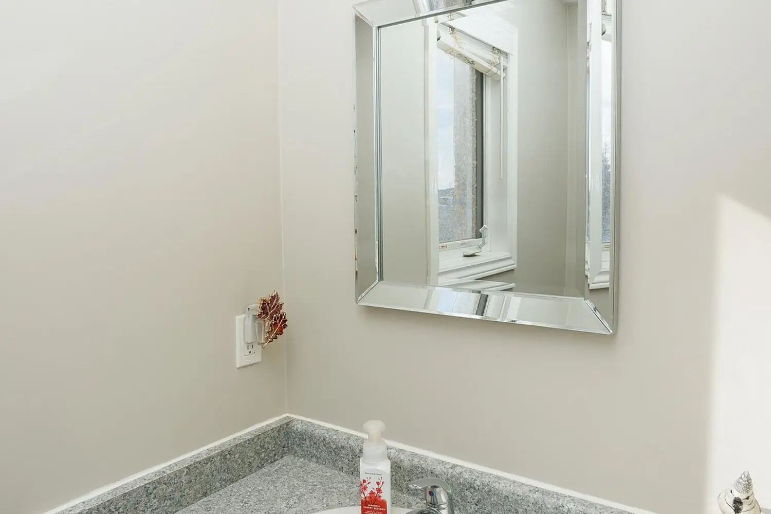 Additional image 10 of 11 Moynes Court