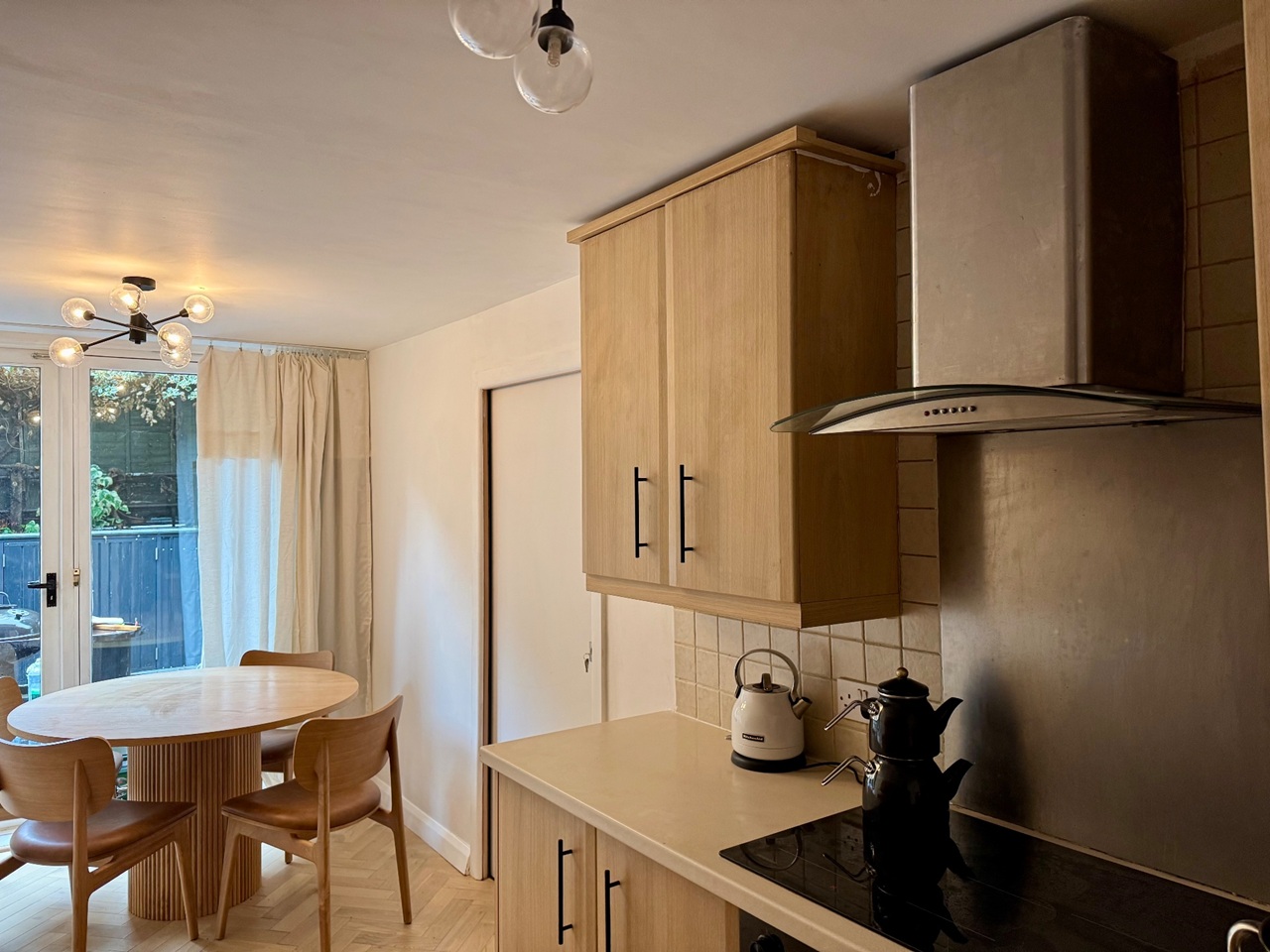 Additional image 3 of Room in a Shared Flat, Great Western Road, W11, N1 7GU