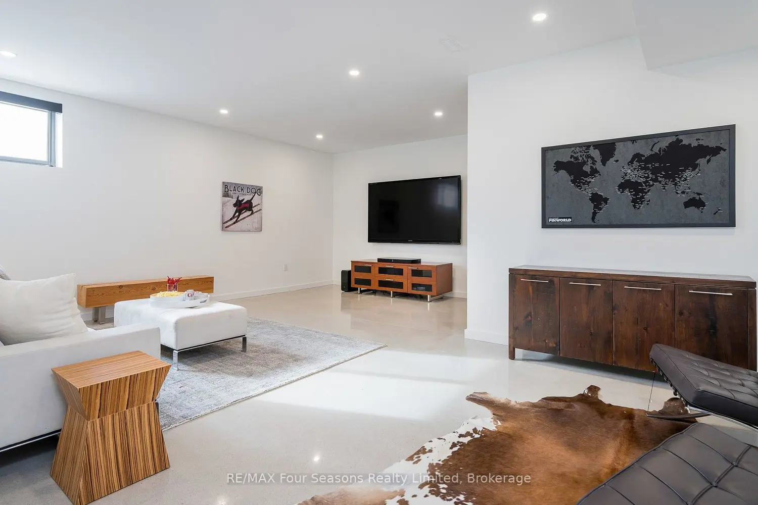 Additional image 11 of 126 Courchevel Crescent