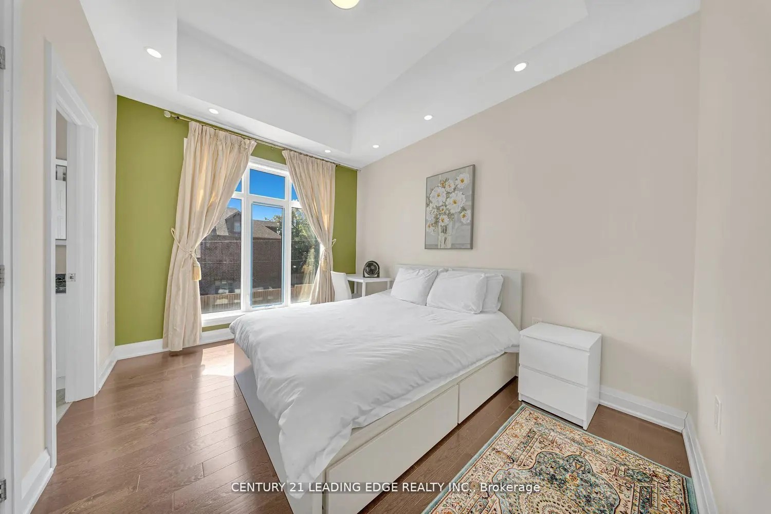 Additional image 12 of 736 Hillview Crescent