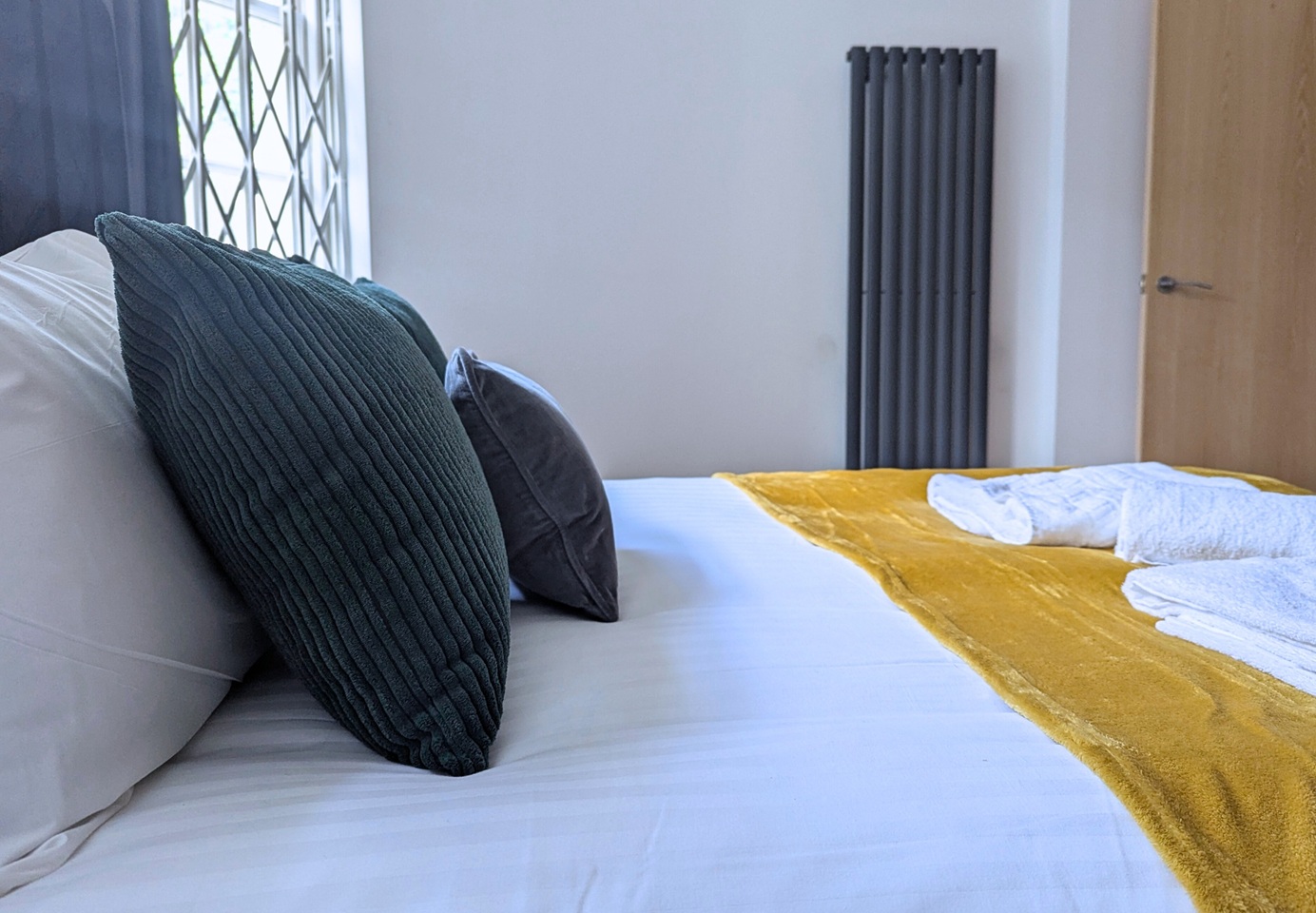 Additional image 4 of 2 Bed Flat, Highbury New Park, N5, N1 7GU