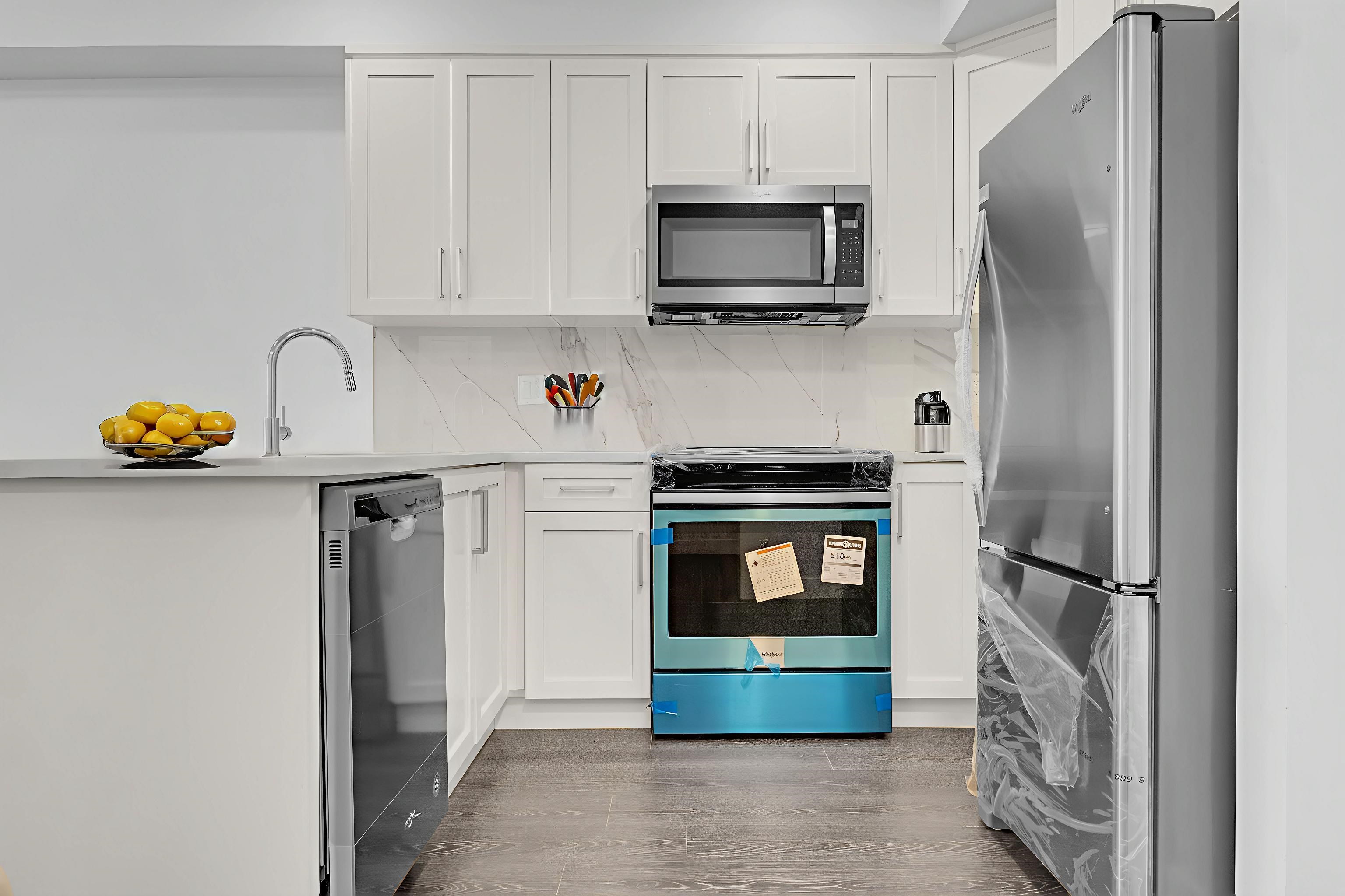 Additional image 5 of 204-9983 E Barnston Drive, Surrey, BC, V4N 6T3