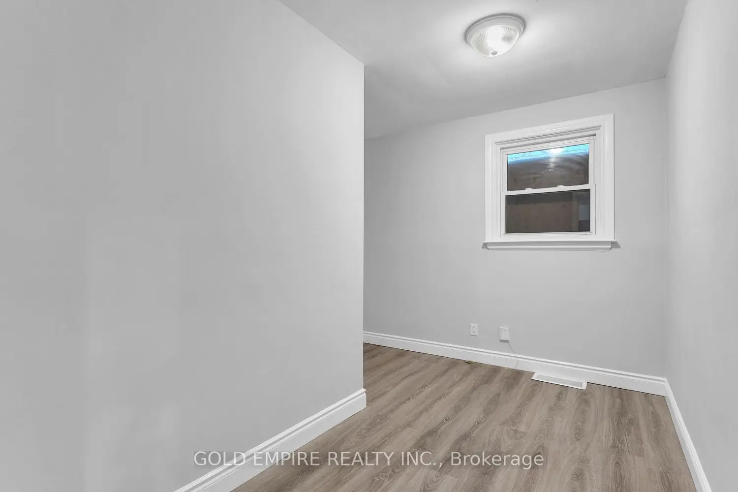 Additional image 9 of 908 Trafalgar Street