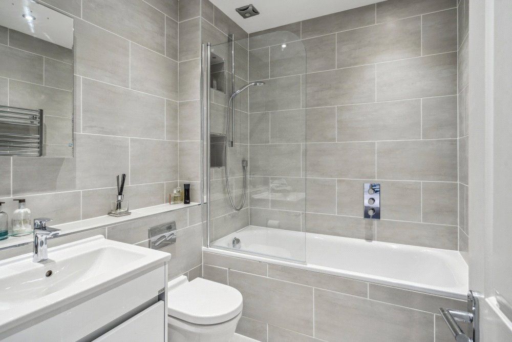 Additional image 25 of 3 bed flat for saleMillbank, Mill Road, Marlow, Buckinghamshire SL7