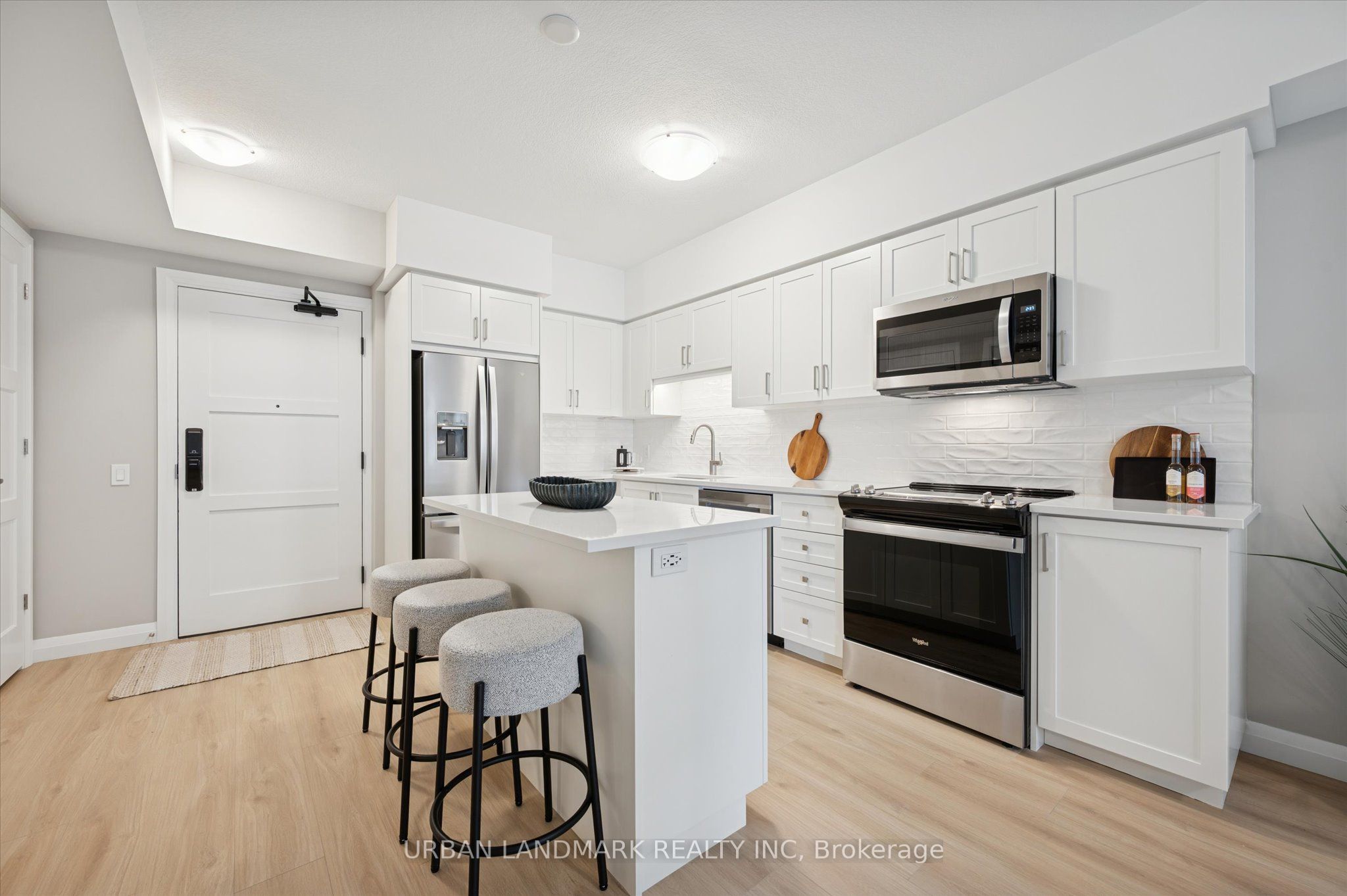 712-93 Arthur Street S, Guelph, ON, N1E 0S6