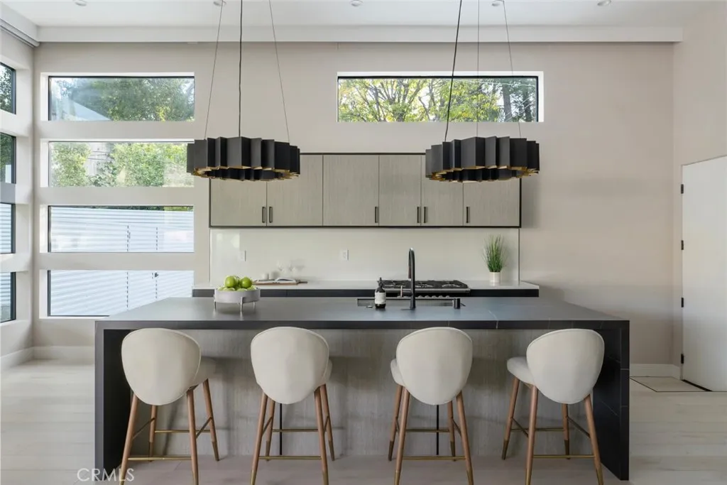 Additional image 19 of 22020 Alizondo, Woodland Hills, CA 91364