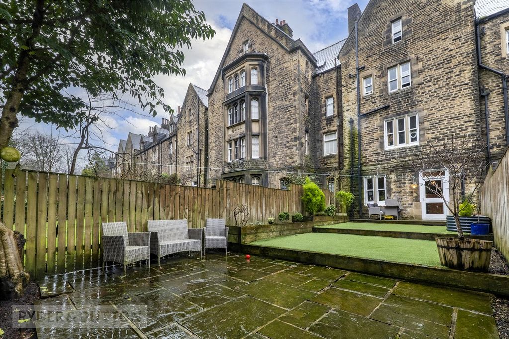 Additional image 26 of 4 bed terraced house for saleBank Buildings, Meltham, Holmfirth, West Yorkshire HD9