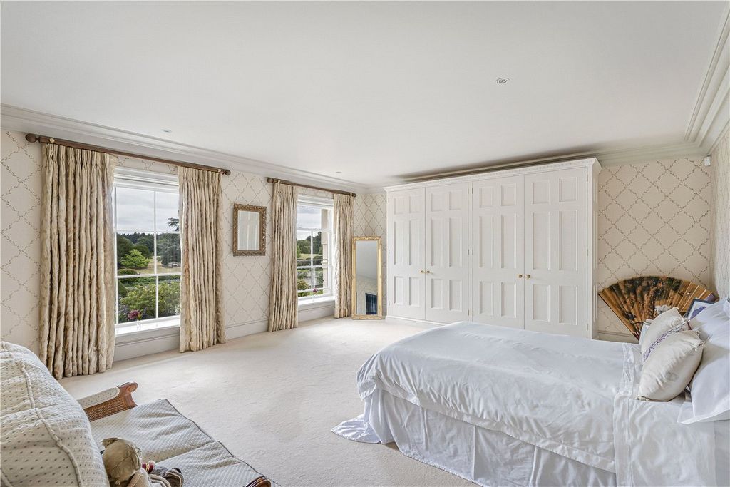 Additional image 10 of 3 bed flat for saleBurton Park, Duncton, Petworth, West Sussex GU28