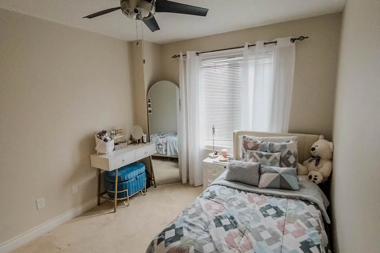 Additional image 16 of 1035 Victoria Road 60