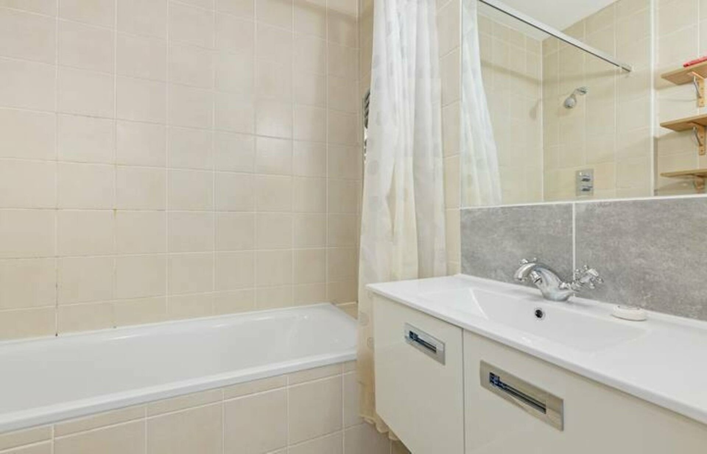 Additional image 19 of 1 Bed Flat, Penywern Road, SW5, N1 7GU