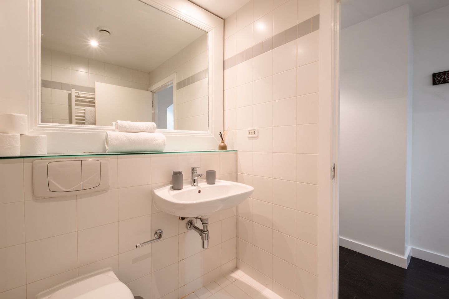 Additional image 18 of 2 Bed Flat, Joiner Street, M4, N1 7GU