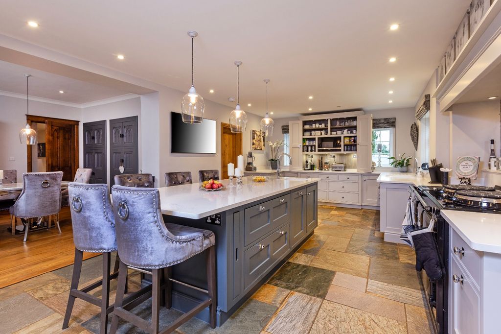 Additional image 2 of 6 bed equestrian for saleMayes Lane, Warnham, Horsham, West Sussex RH12