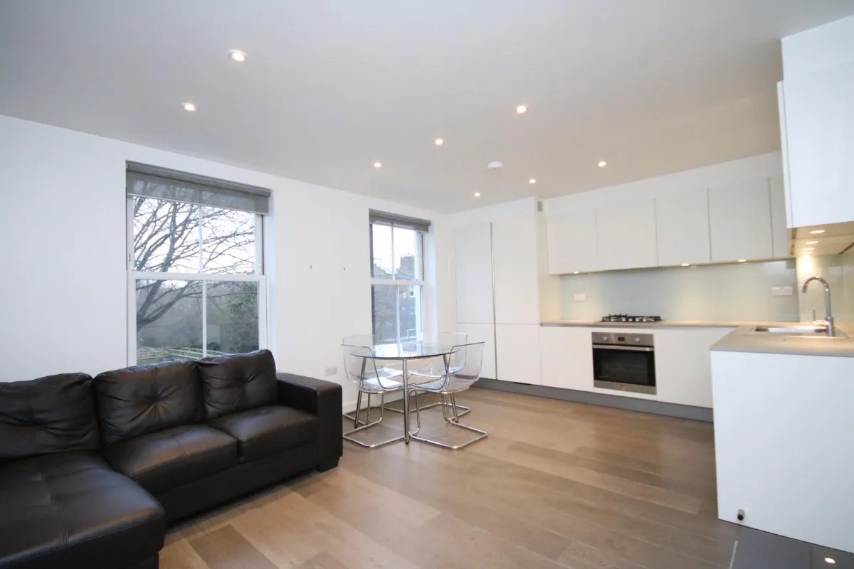 Additional image 2 of 1 Bed Flat, Lough Road, N7, N1 7GU