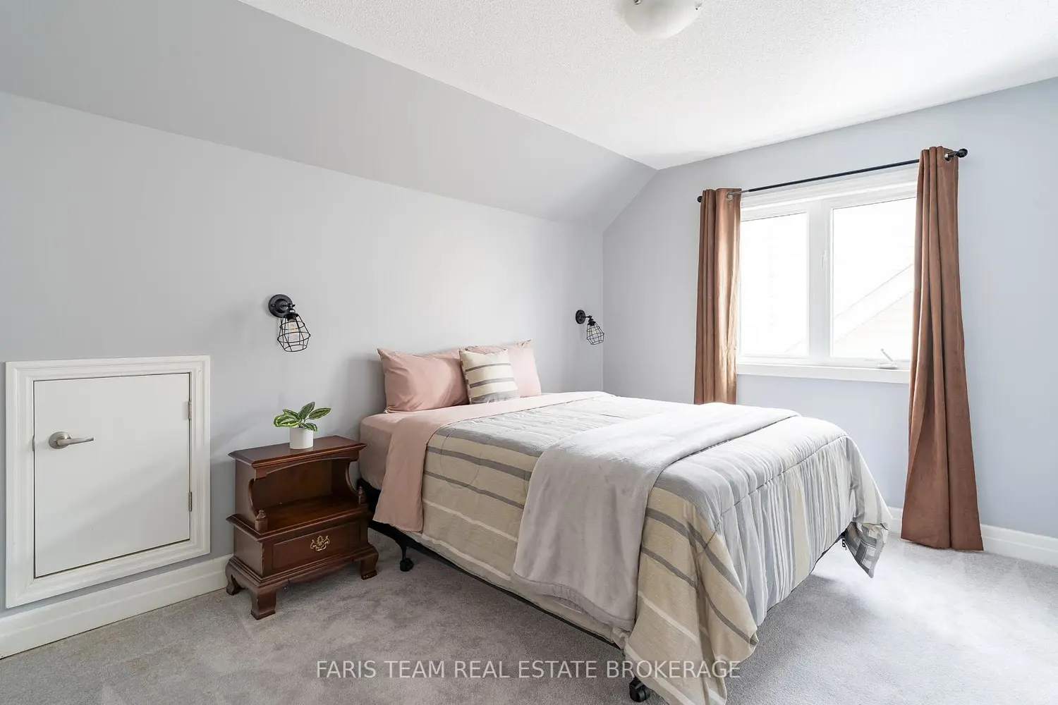 Additional image 13 of 461 Greenwood Drive