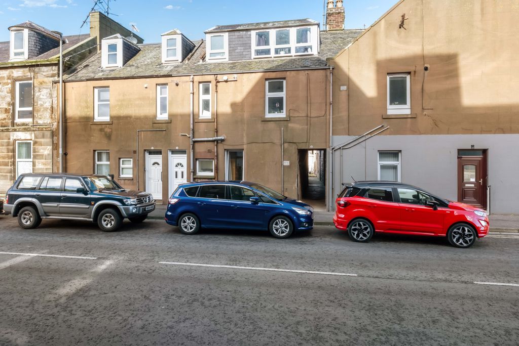 3 bed maisonette for saleCaledonia Street, Montrose DD10