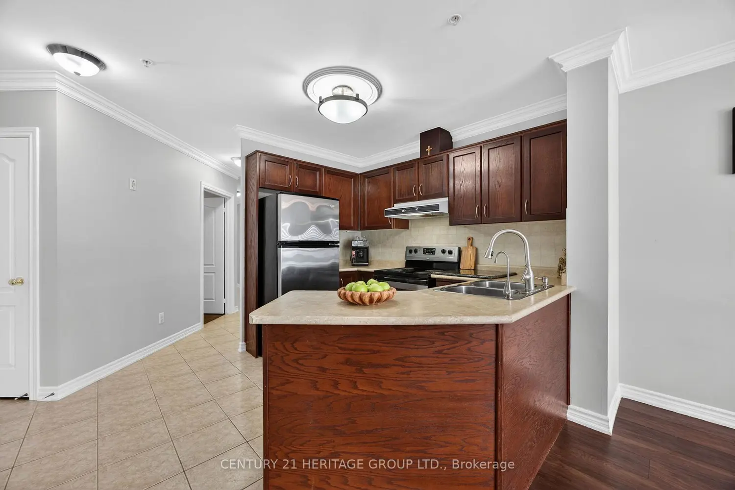 Additional image 2 of 112 Simcoe Road 214