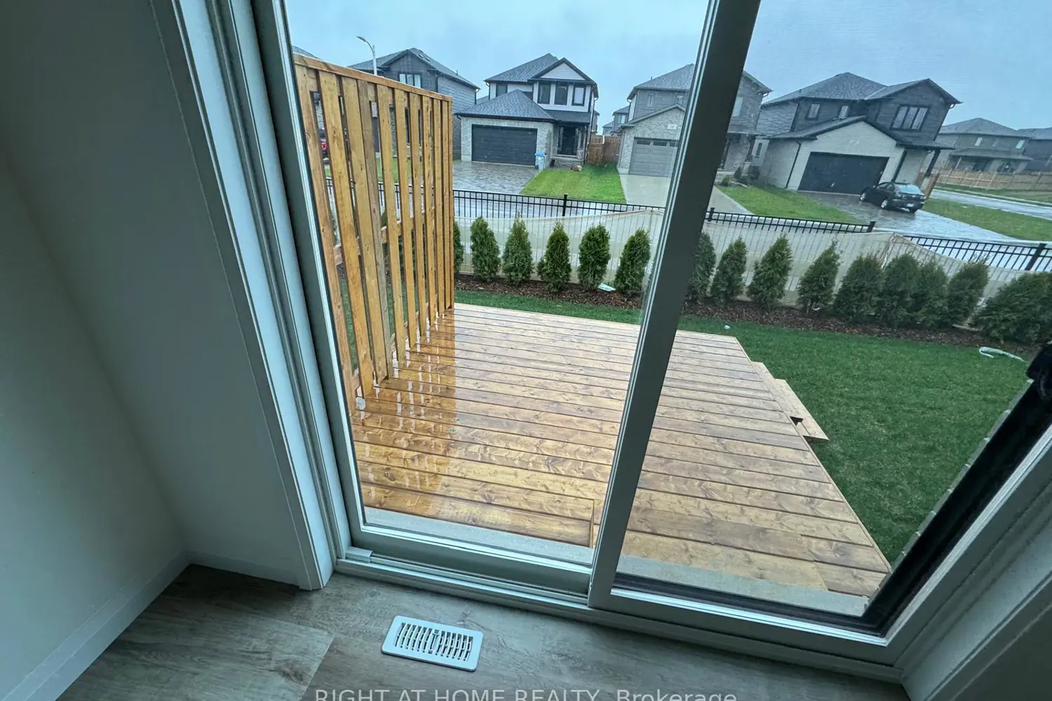 Additional image 6 of 17 Nicholson Street 36