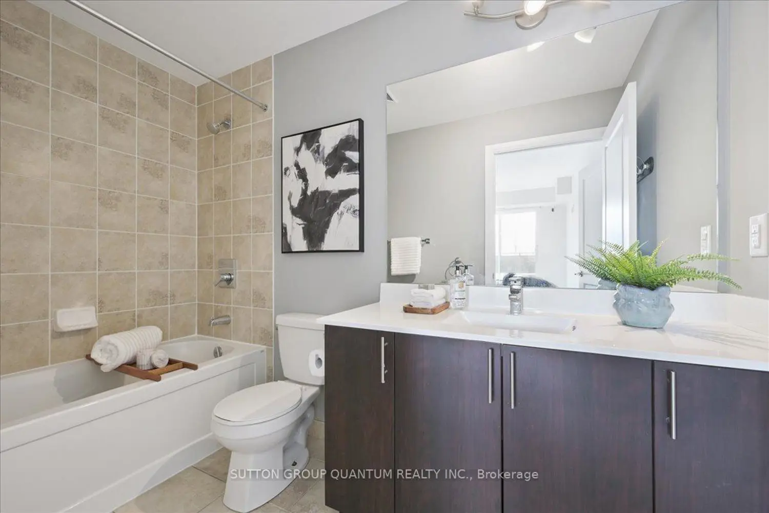 Additional image 12 of 520 Steeles Avenue 205