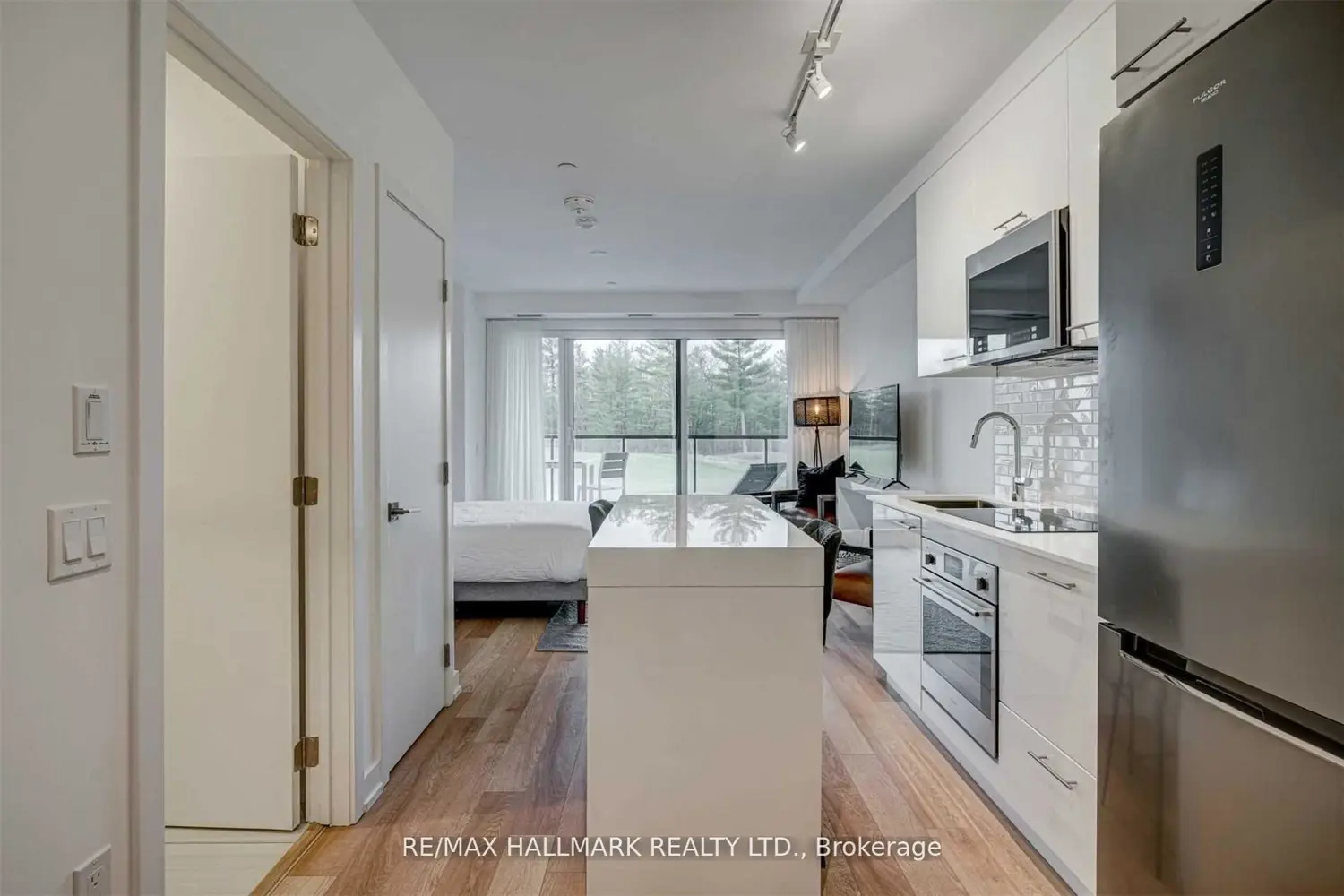 120 Carrick Trail 207