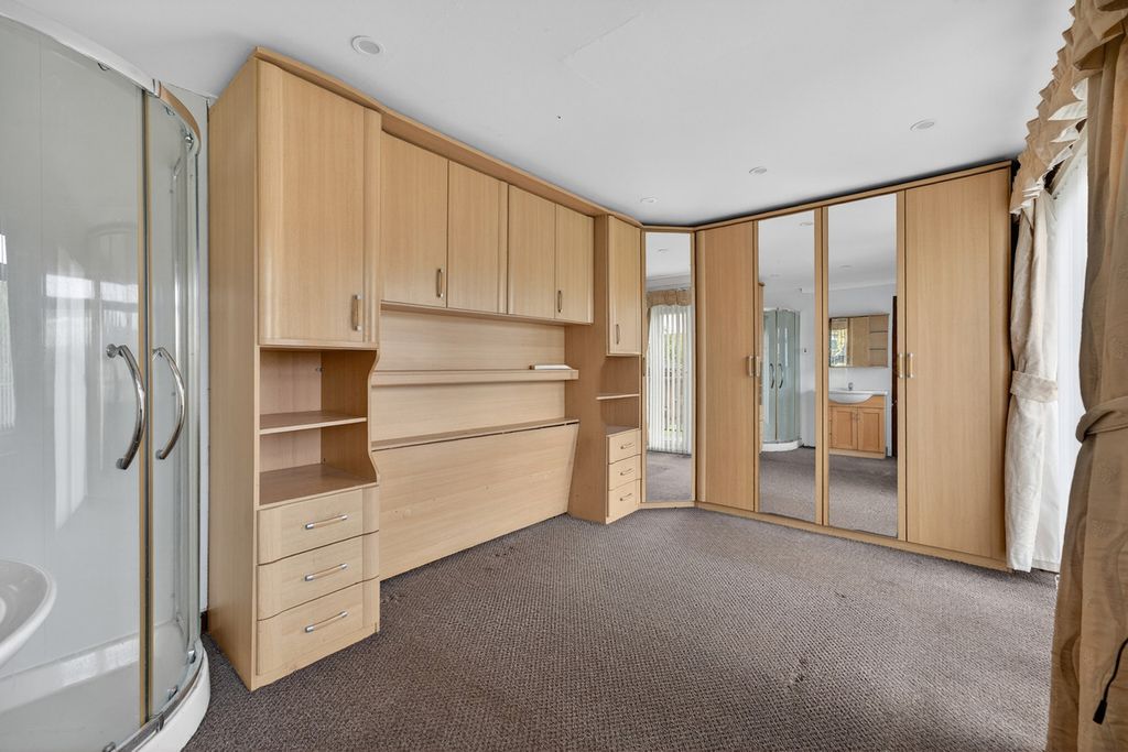 Additional image 17 of 7 bed semi-detached house for salePrestwick Road, Ayr KA8