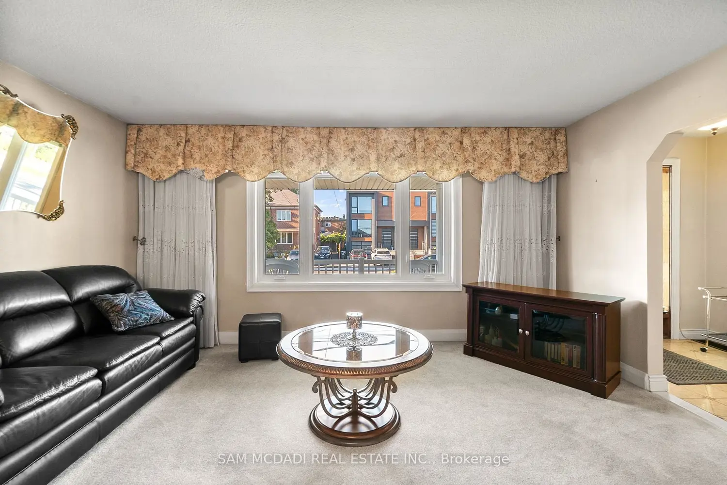 Additional image 8 of 83 Evans Avenue