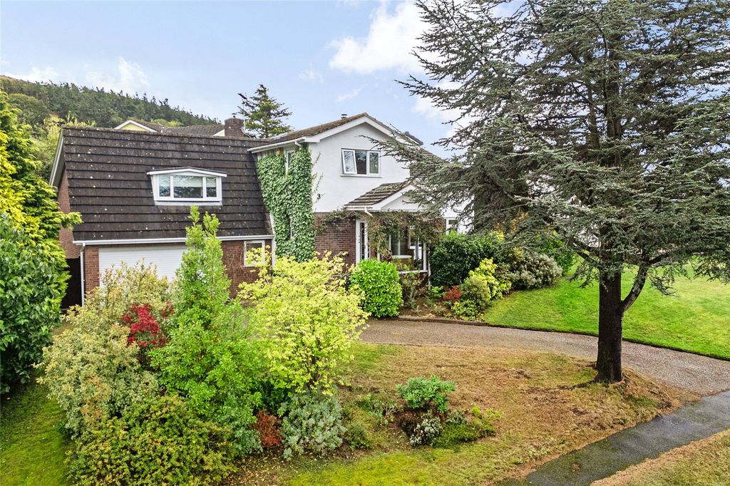 4 bed detached house for saleLlanbedr Dyffryn Clwyd, Ruthin, Denbighshire LL15