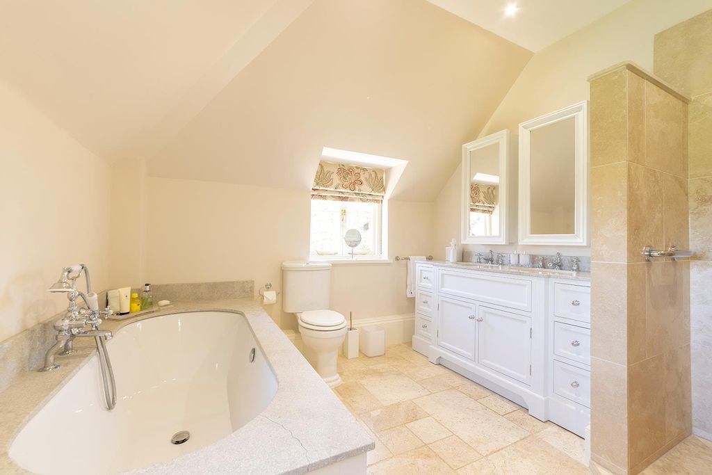 Additional image 12 of 5 bed detached house for saleMilton Lilbourne, Pewsey, Wiltshire SN9
