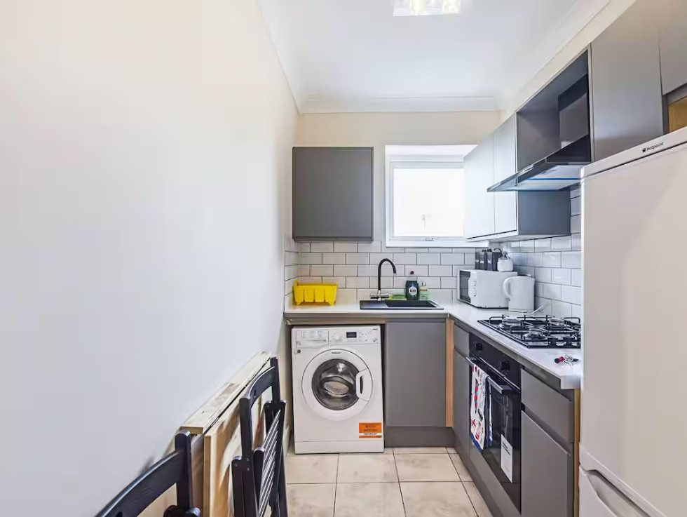 Additional image 5 of Room in a Shared Flat, North End Road, W14, N1 7GU
