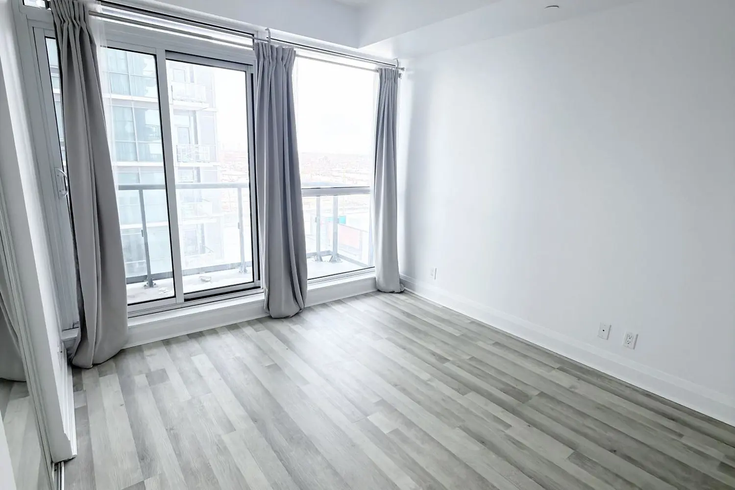 Additional image 6 of 17 Zorra Street 502