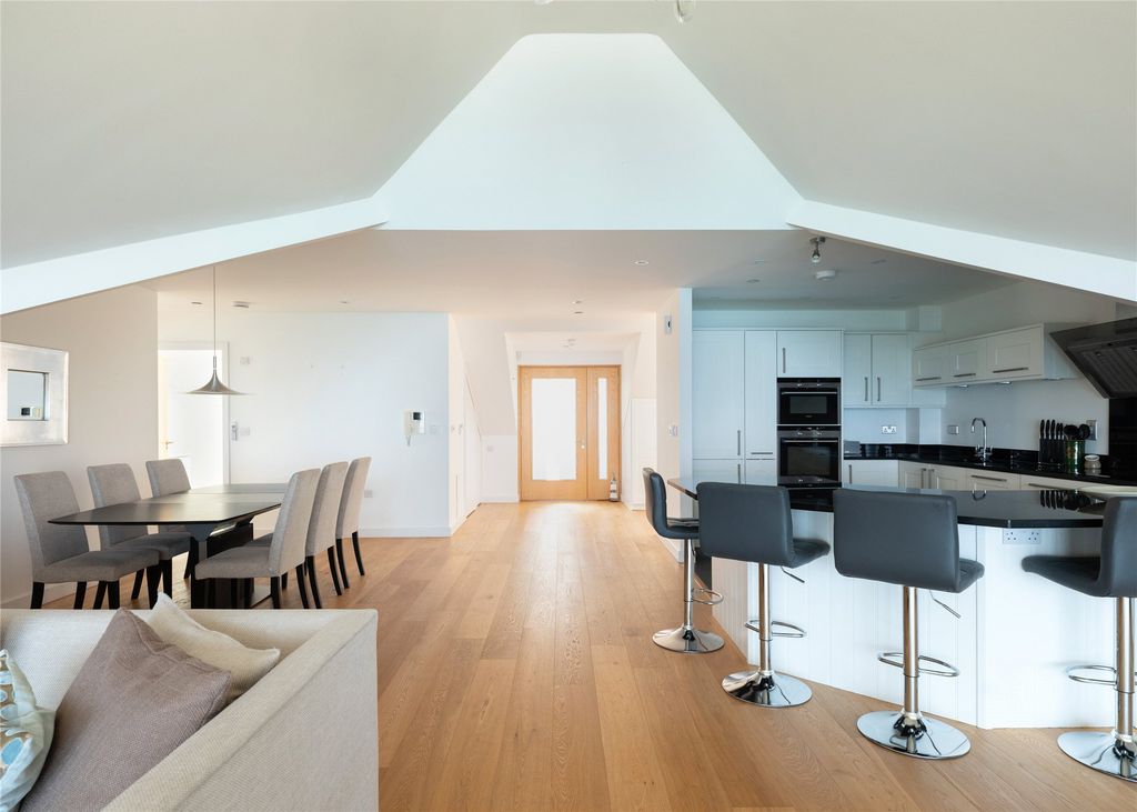 Additional image 20 of 3 bed flat for saleHeadland Road, Carbis Bay, St. Ives, Cornwall TR26
