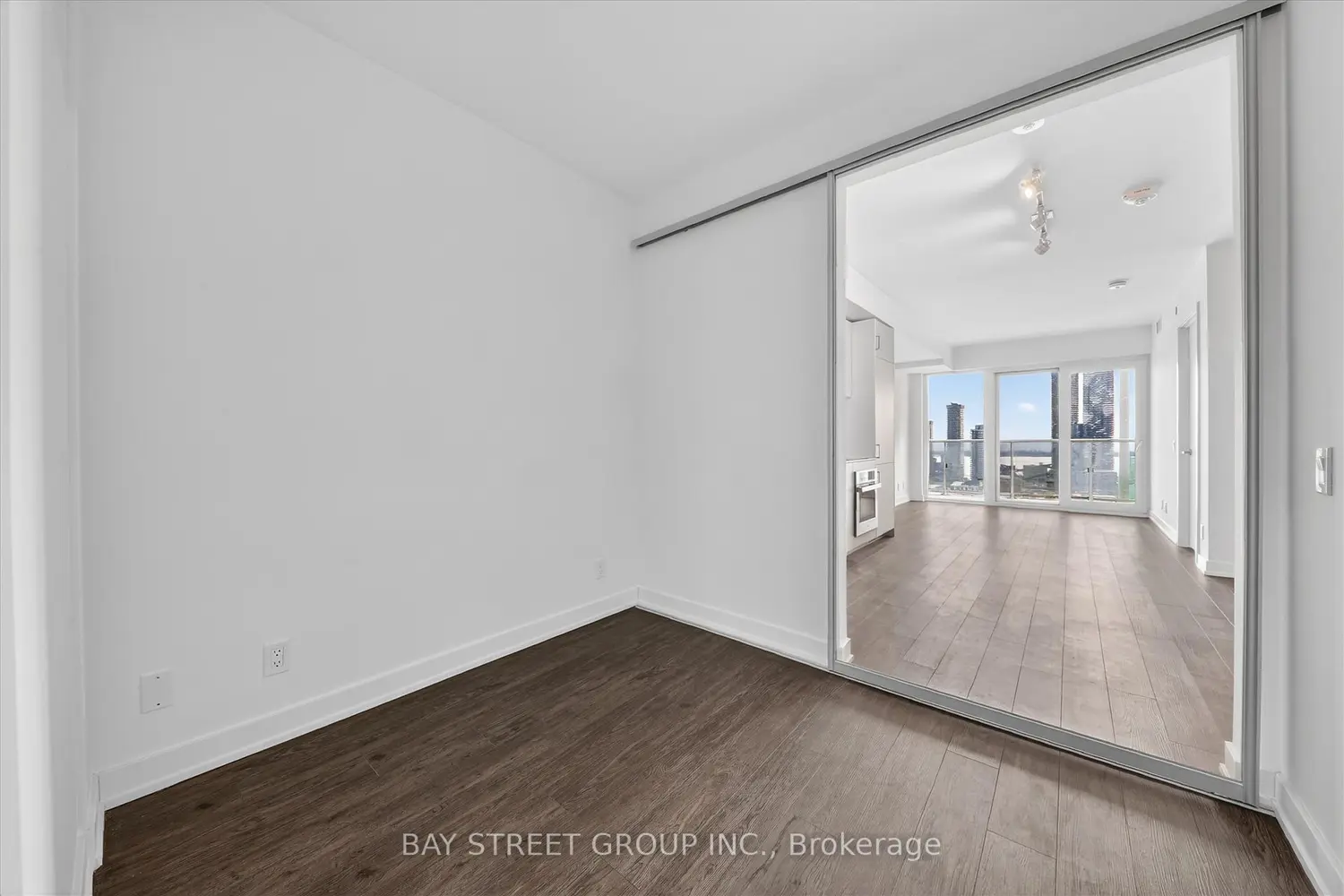 Additional image 10 of 88 Queen Street 2809