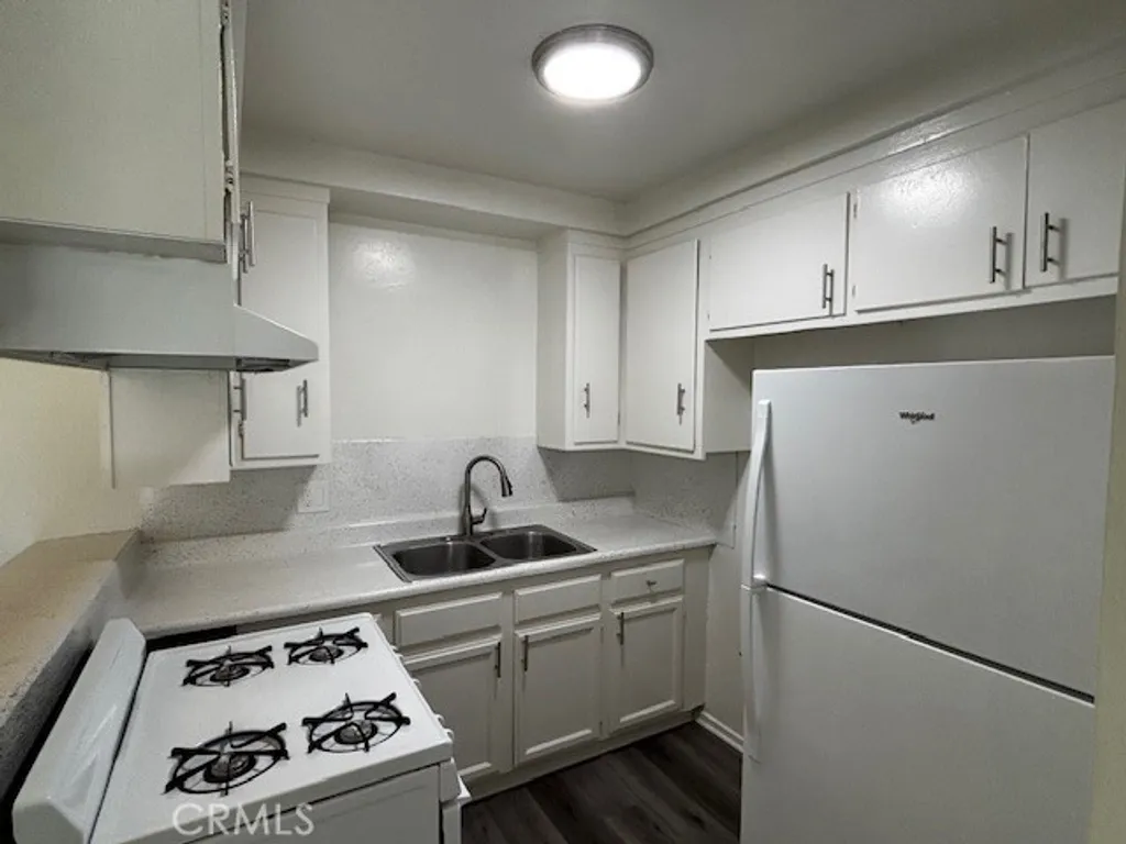 Additional image 19 of 12437 Harris Ave Unit 11, Lynwood, CA 90262