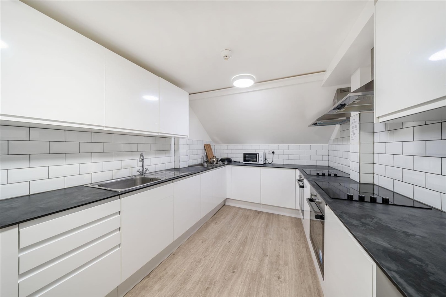 Additional image 3 of Studio Flat, Billiard Lodge, SW9, N1 7GU