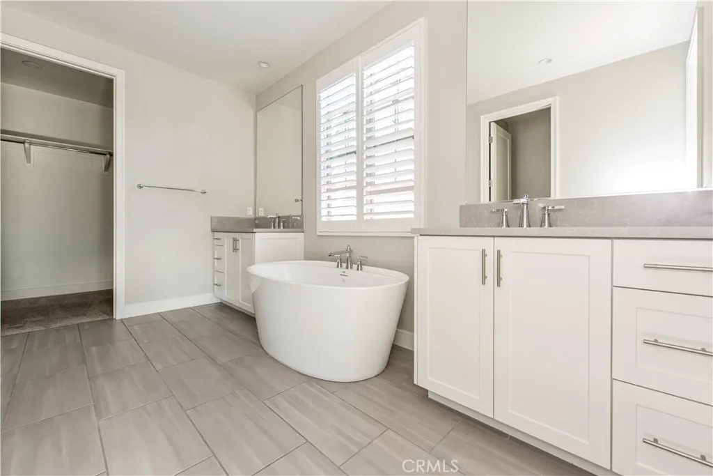 Additional image 44 of 201 Evaroad, Irvine, CA 92602