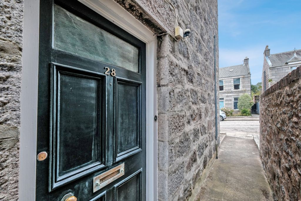 Additional image 23 of 3 bed flat for sale28 Grosvenor Place, Rosemount, Aberdeen AB25