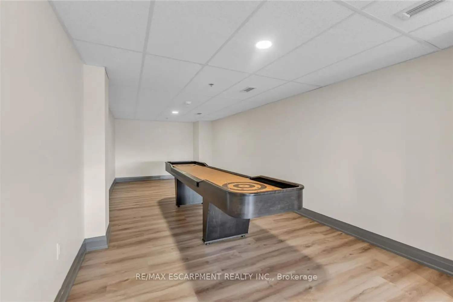 Additional image 13 of 50 Herrick Avenue 231