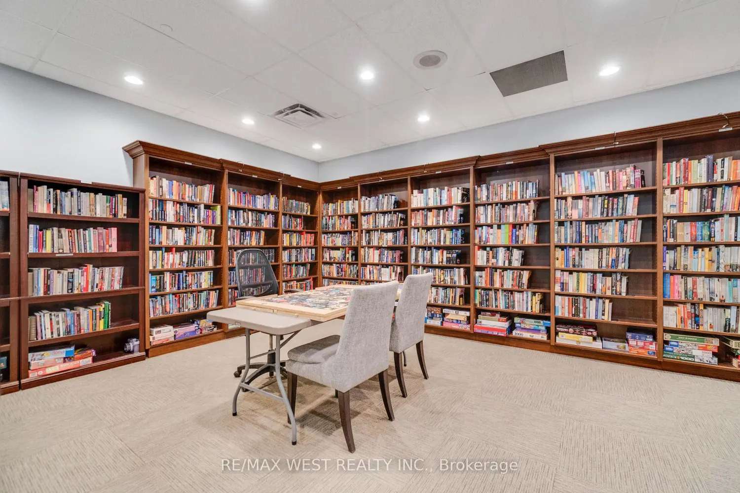 Additional image 16 of 1300 Bloor Street #1012