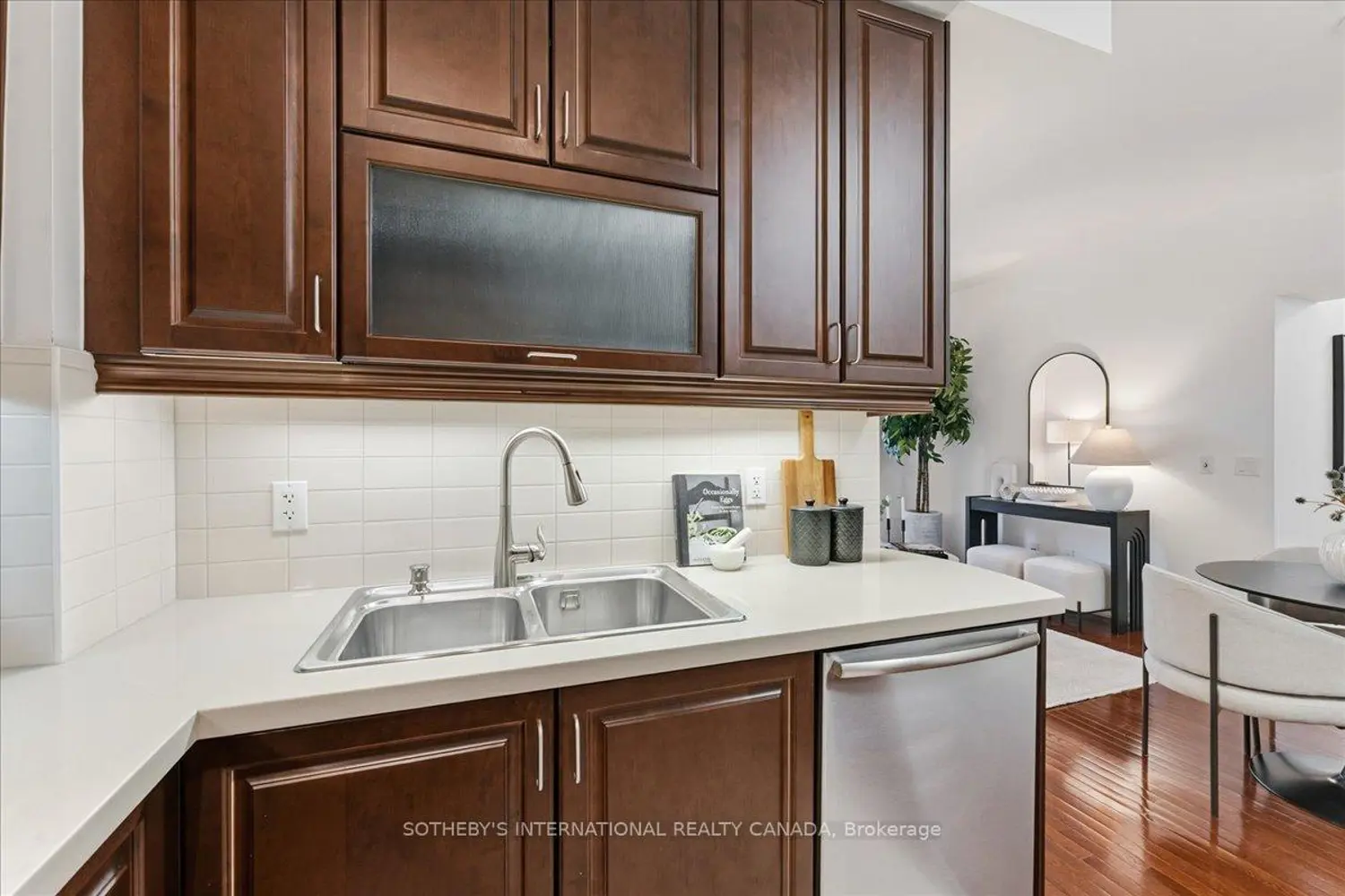 Additional image 10 of 35 Balmuto Street 1502