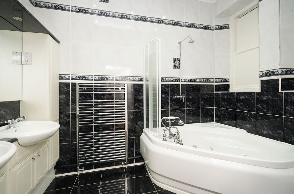 Additional image 15 of 3 bed flat for saleGraham Road, Ranmoor S10
