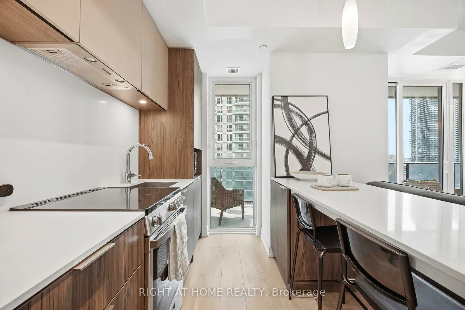 Additional image 8 of 70 Annie Craig Drive 1008