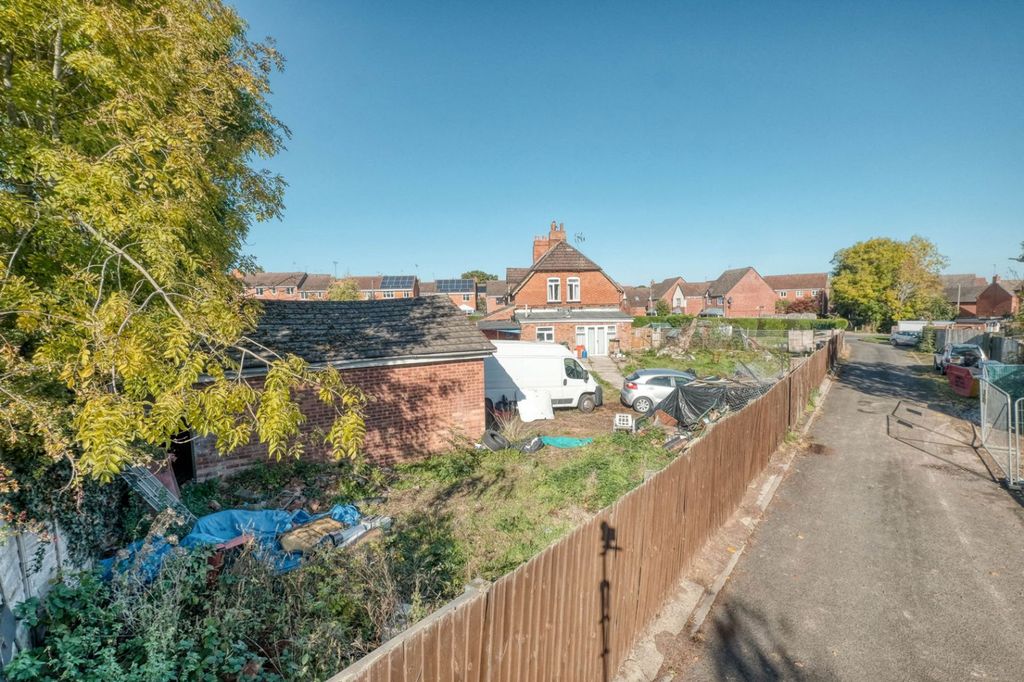 Land for saleSalters Lane, Redditch B97 photo 5