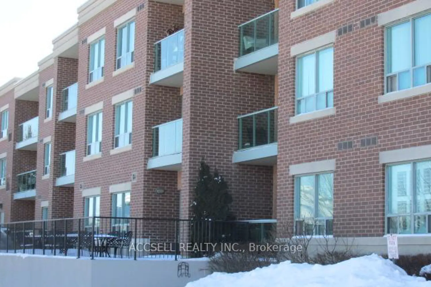 Additional image 4 of 35 Via Rosedale 304