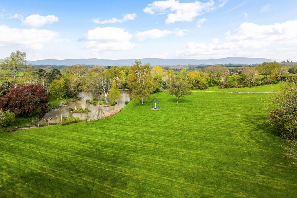 Additional image 18 of 7 bed detached house for saleYewleigh Lane, Upton-Upon-Severn WR8