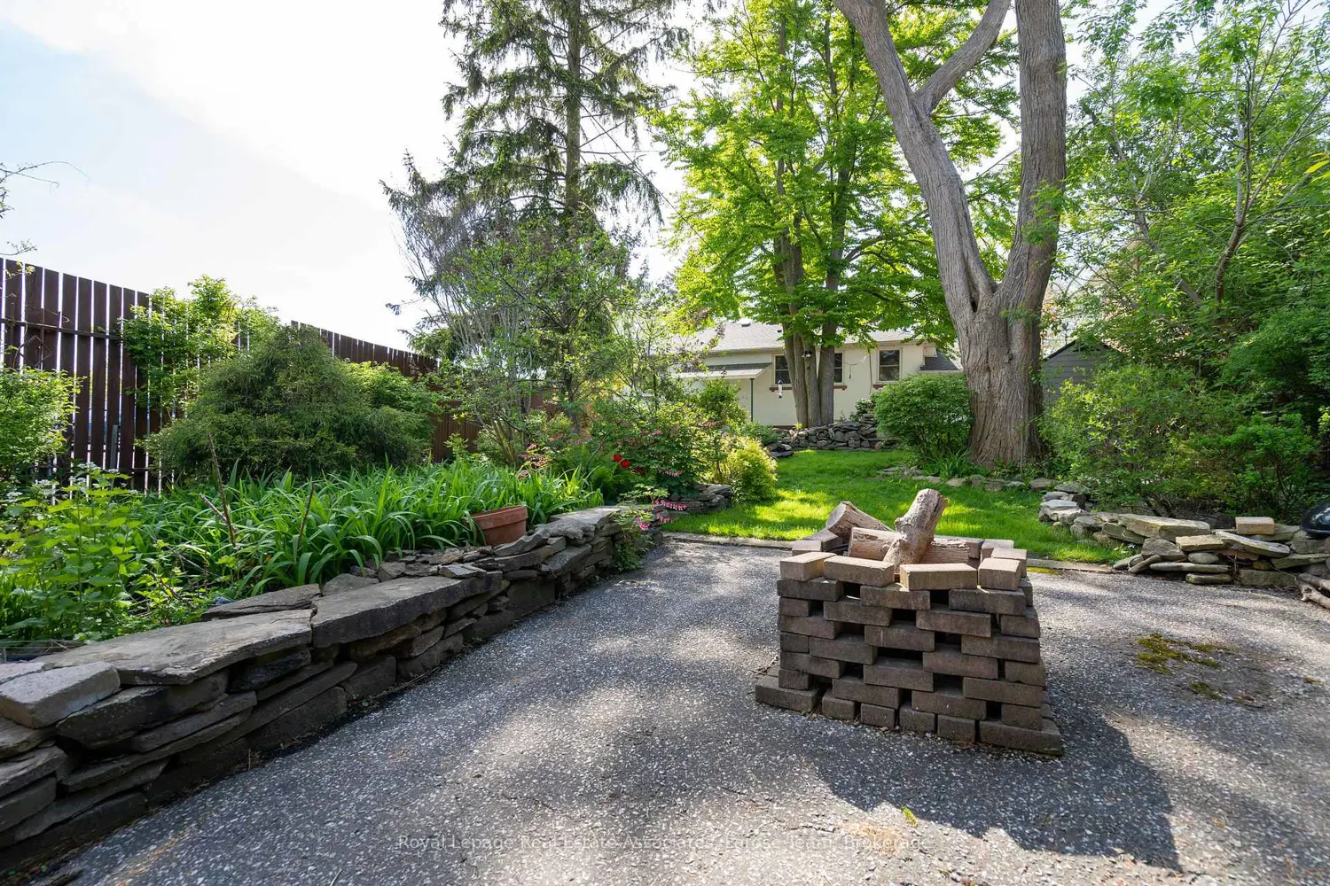 Additional image 17 of 66 Minnewawa Road