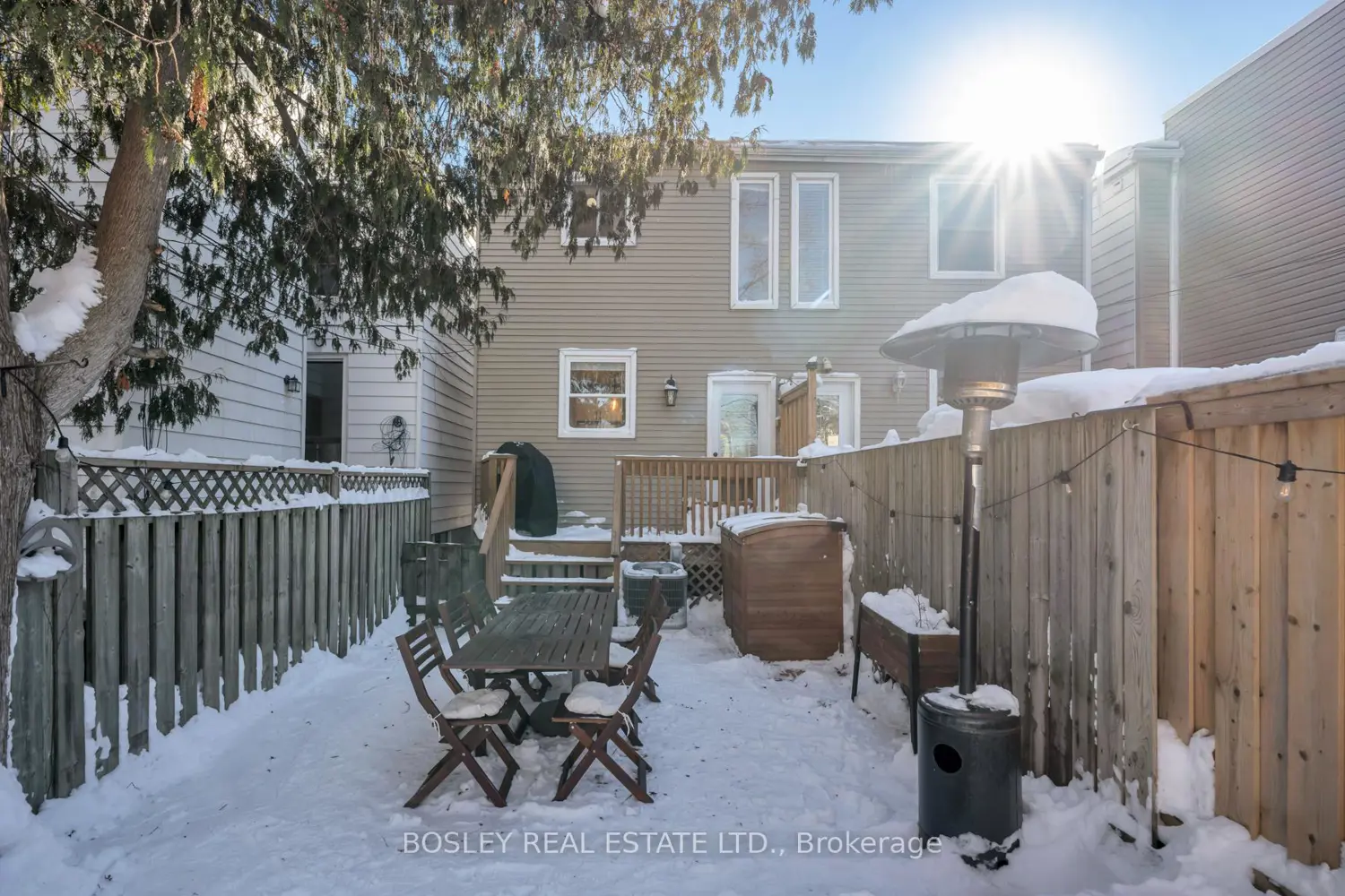 Additional image 18 of 24 Queensdale Avenue