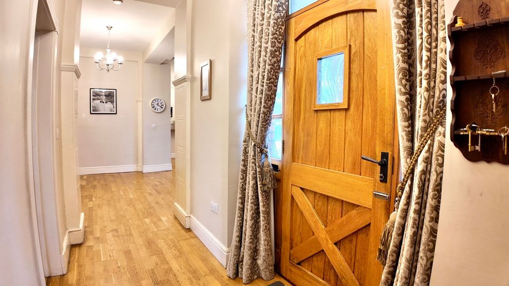 Additional image 10 of 6 bed semi-detached house for salePen-Rhiw Avenue, Oakdale NP12