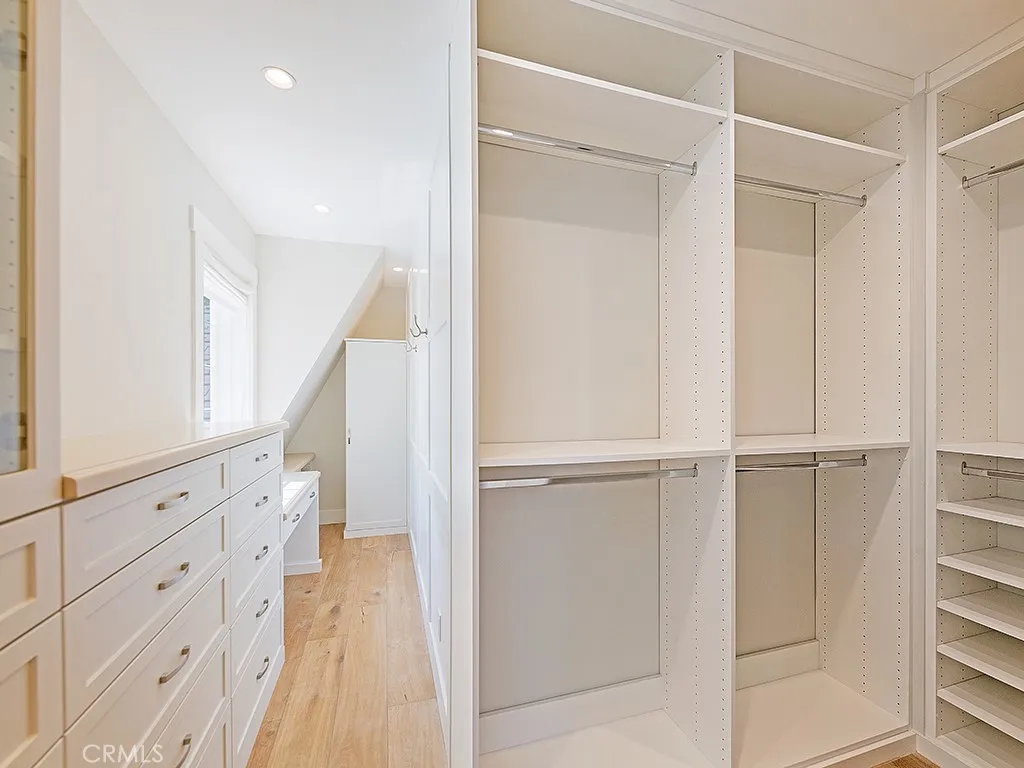 Additional image 85 of 5463 Katherine Ave, Sherman Oaks, CA 91401